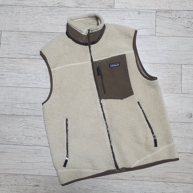 파타고니아 레트로 베스트 m