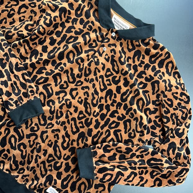 Wackomaria velour leopard polo shirts