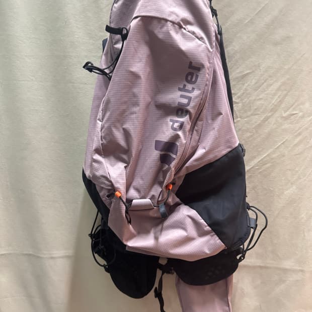 도이터 어센더 13 러닝 백팩 처분 