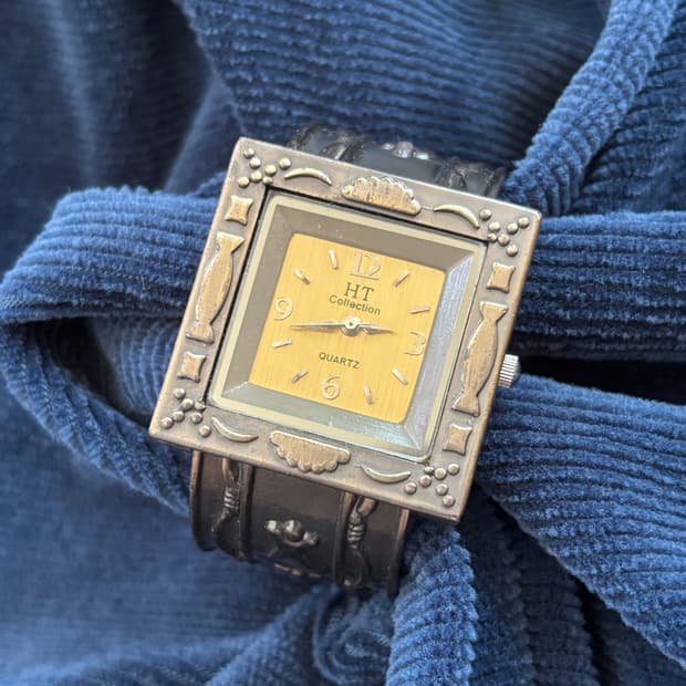 ht collection quartz bracelet watch