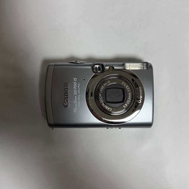 캐논 IXUS 800 / IXY 800 / SD 700