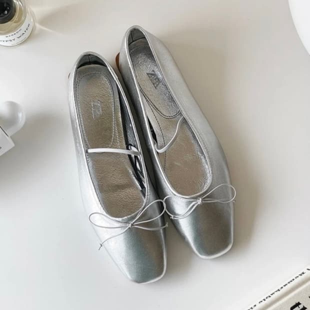 자라 메탈릭 리본 레더 발레리나 플랫 슈즈 실버