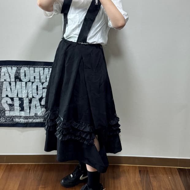 (네고가능)꼼데가르송 블랙 서스펜더 원피스 (25SS M사이즈)