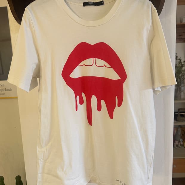 마커스 루퍼 립 프린트 티셔츠 S