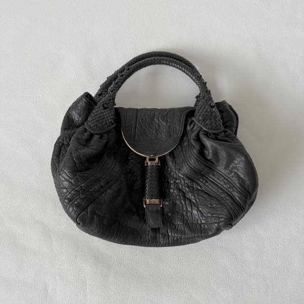 펜디(FENDI) 레더 숄더백(ITALY)