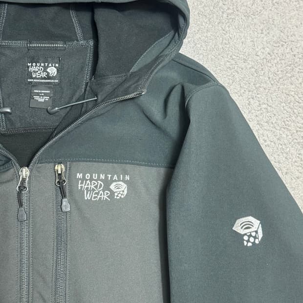 마운틴하드웨어 소프트쉘 에어쉴드 바람막이 자켓  
