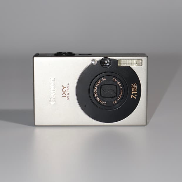 [미품,풀구성!] 캐논 익시ixy 10(익서스ixus 70) 실버 디카