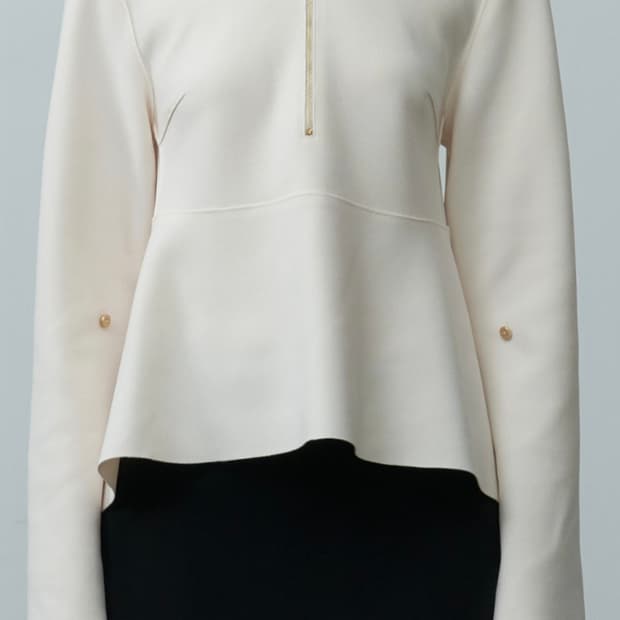 제이청 시그니처 하프집업 블라우스