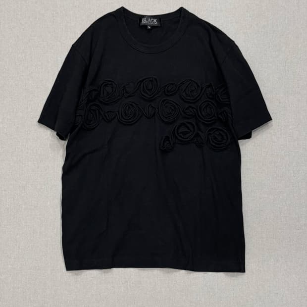 꼼데가르송 블랙 14ss 프릴 로즈 티셔츠