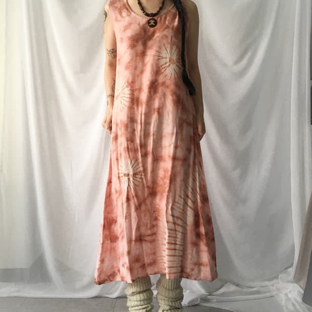Dyed sleeveless onepiece