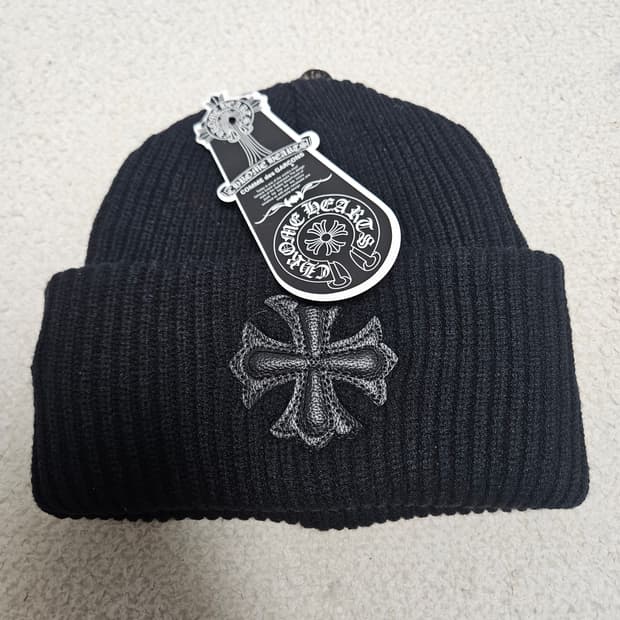 크롬하츠 꼼데 콜라보 비니모자