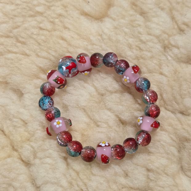 스트로베리 피쉬 비즈팔찌