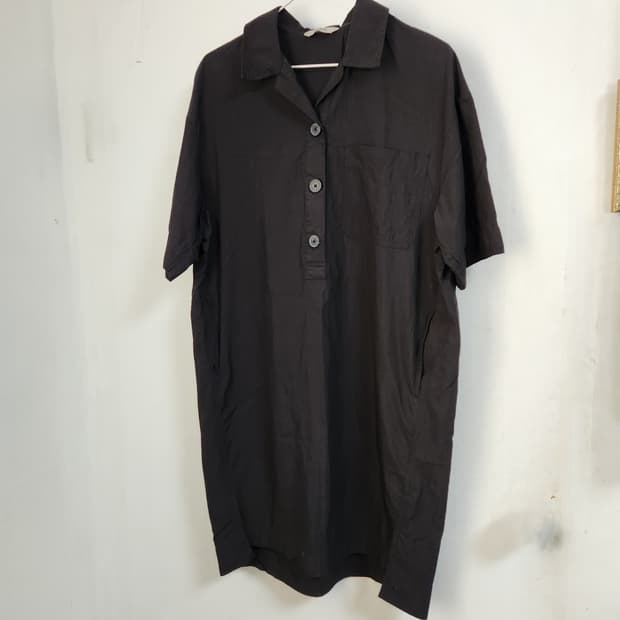 폴햄 검정색 오버핏 반팔 셔츠 원피스 XS(85)