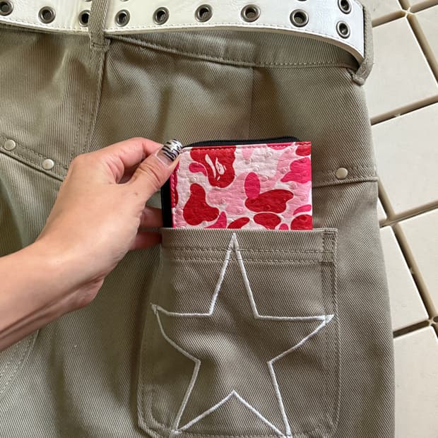 베이프 핑크지갑