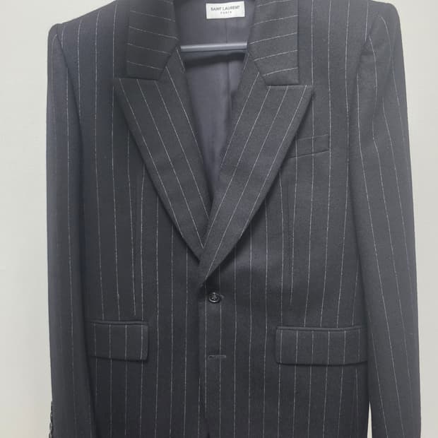 생로랑 싱글 핀스트라이프 울 블레이저