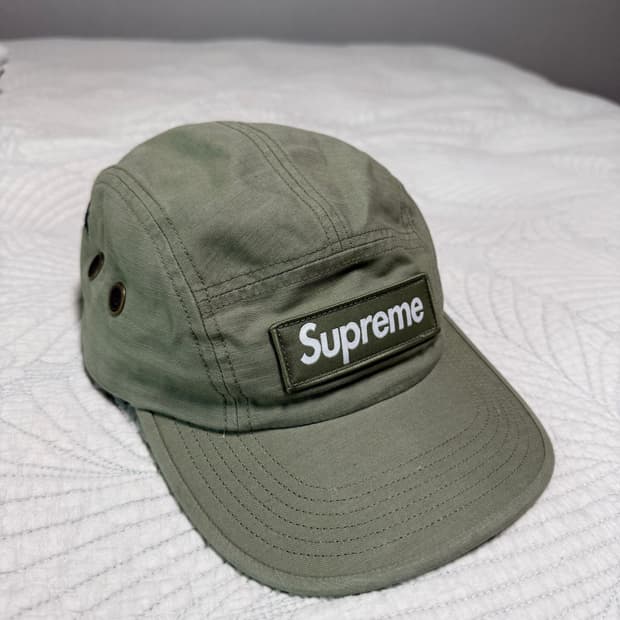 슈프림 캠프캡 주욕 콜라보