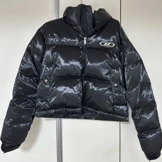 본투윈 숏패딩 여성 크롭 글로시