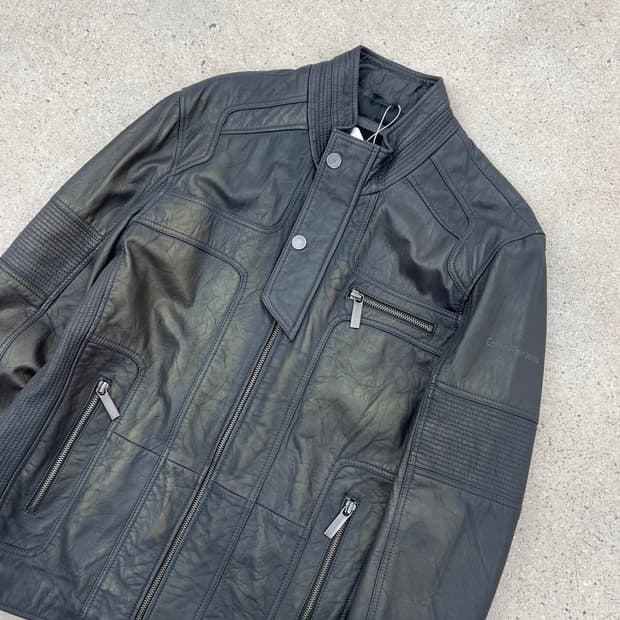 캘빈클라인 썬페이드 그레이 레더 자켓