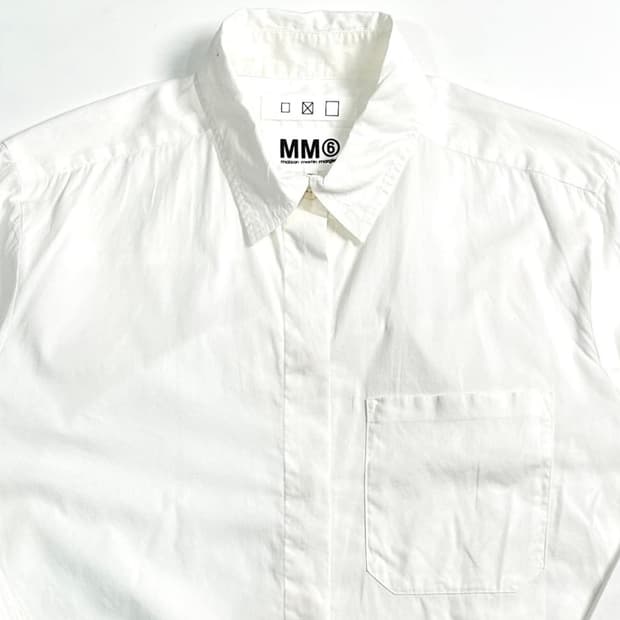 마르지엘라 MM6 화이트 셔츠 (on.120)