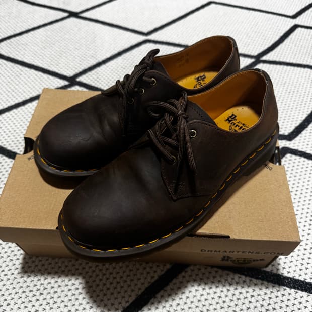 닥터마틴 크레이지호스 260사이즈
