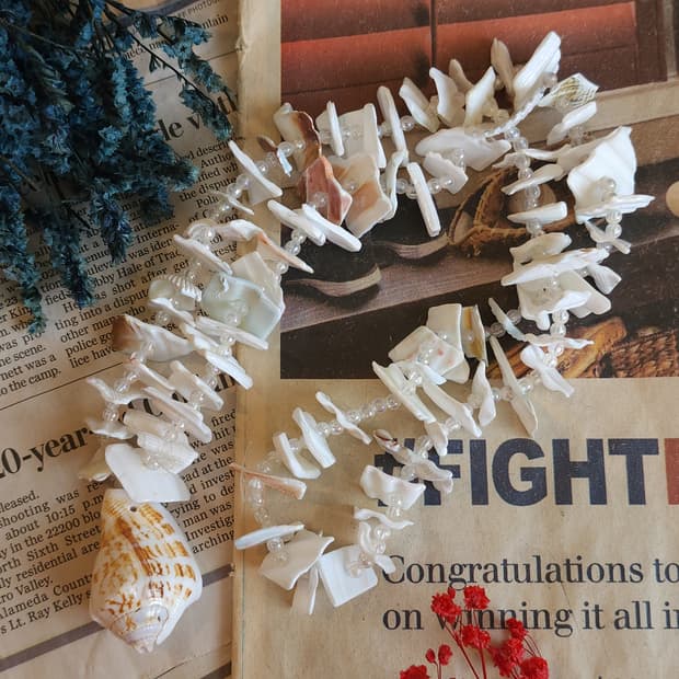 90s 프랑스 빈티지 쥬얼리 하와이안 서퍼 비치 쉘 목걸이 빈티지 목걸이