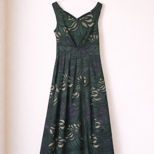 보태니컬 패턴 플레어 원피스 그린 민소매