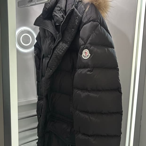 몽클레어 클루니 패딩 급처합니다