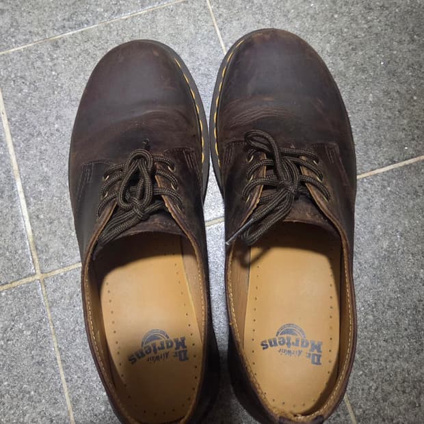 UK8 270 닥터마틴 1461 3홀 빈티지 브라운 / 크레이지 홀스