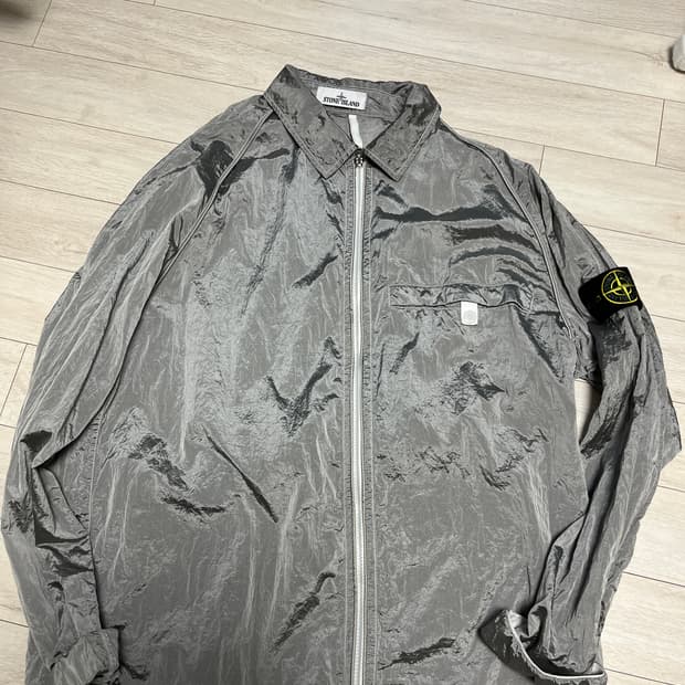 22ss 스톤아일랜드 나일론메탈 오버셔츠 아이스 XL