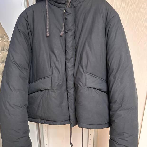 이지 시즌 5 푸퍼 패딩 자켓 잉크