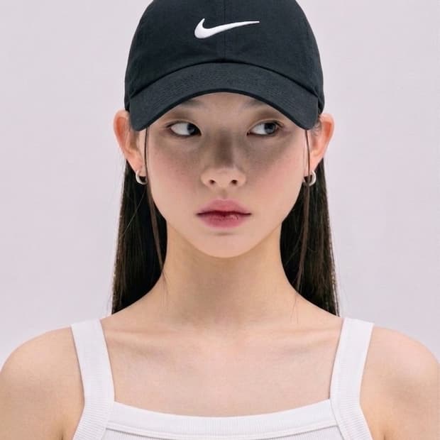 나이키 스우시 블랙 볼캡 모자