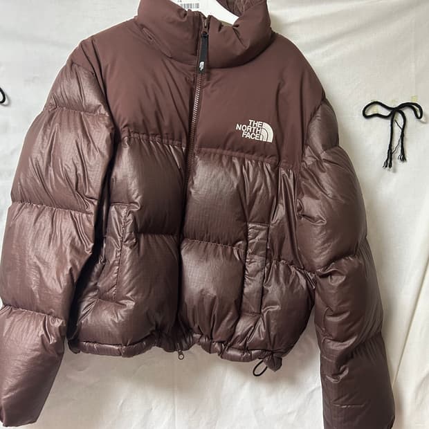 더 노스 페이스 화이트 라벨 노벨티 눕시 다 운 재킷 코코아 브라운 W