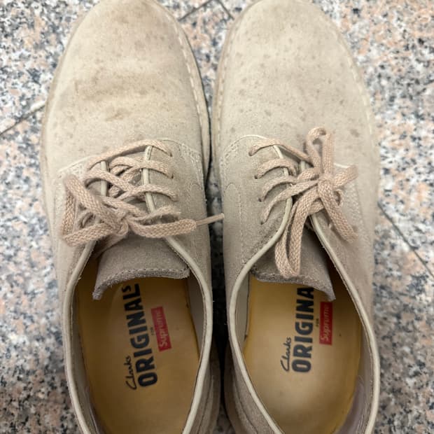 슈프림 클락스 데저트 말리 270