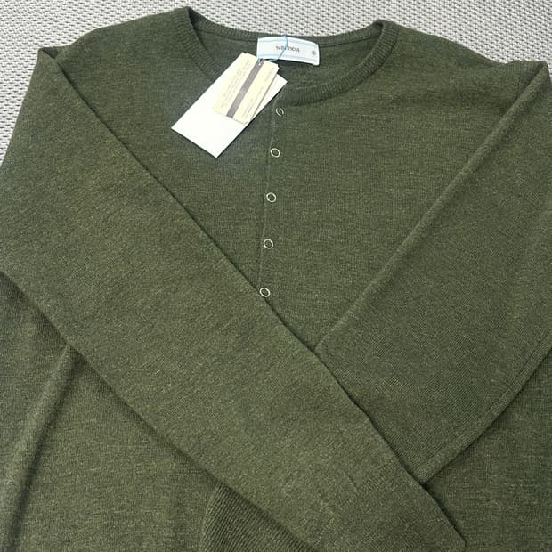 새상품) 웨이비니스 헨리넥 그린 3사이즈