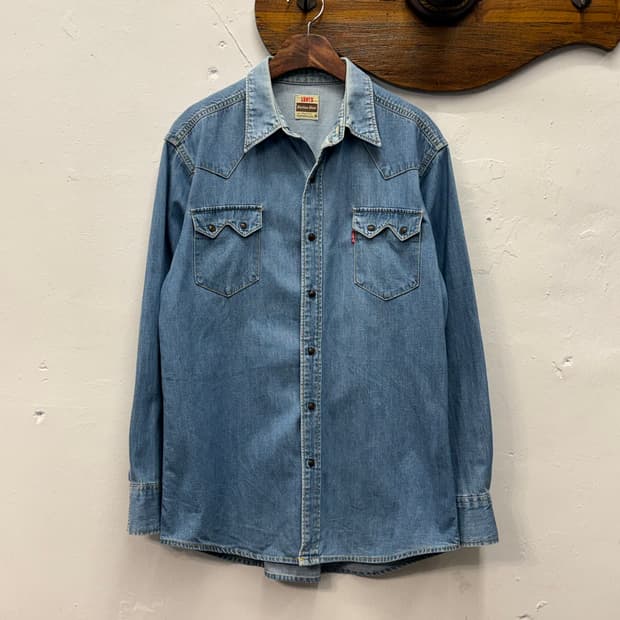 LVC Western Wear Denim Sawtooth Shirt