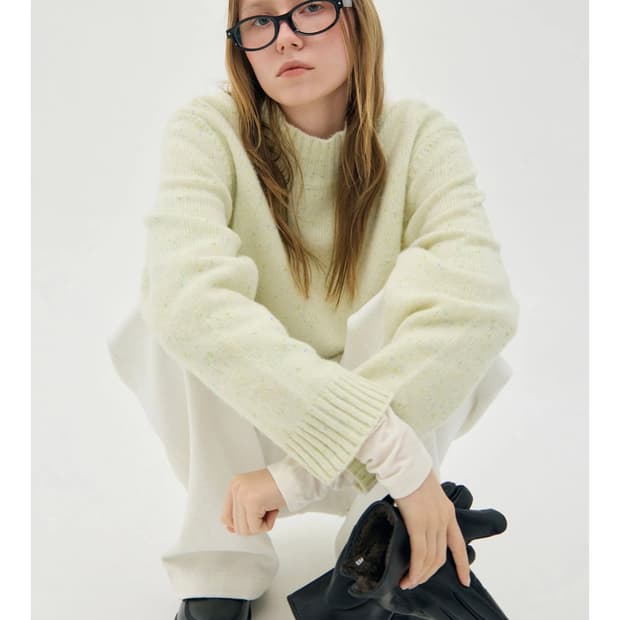 로우클래식 모크넥 니트 스웨터 M