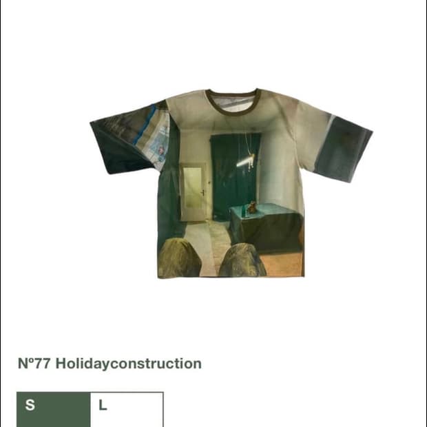 BLESS 홀리데이 티셔츠