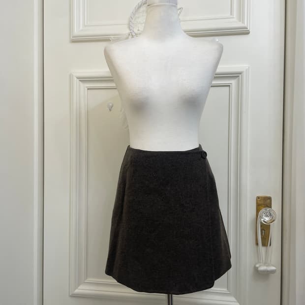 brown wool wrap mini skirt(size-F)