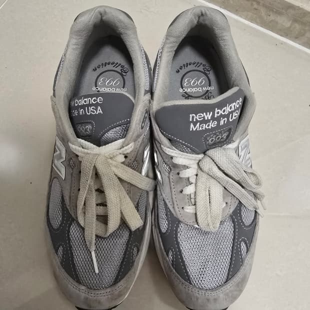 뉴발란스 993 그레이 / 270 (us 9)