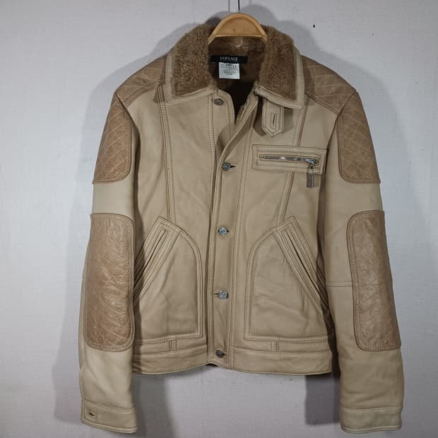 VERSACE 베르사체 양가죽 무스탕 M (우리95)