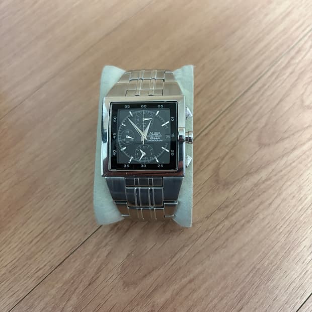 세이코 알바 메탈 스퀘어 크로노그래프 10기압 시계