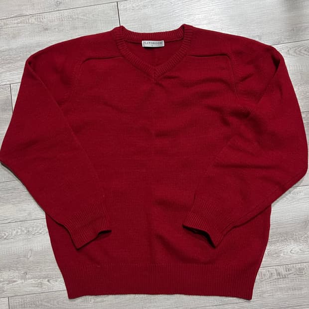 플로즈룸 브이넥 니트 L (100-105)