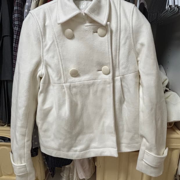 리즈리사 아이보리 숏더플코트