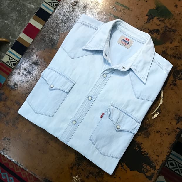 90s 리바이스 투포켓 라이트 연청 데님 웨스턴 셔츠 남성 110 사이즈