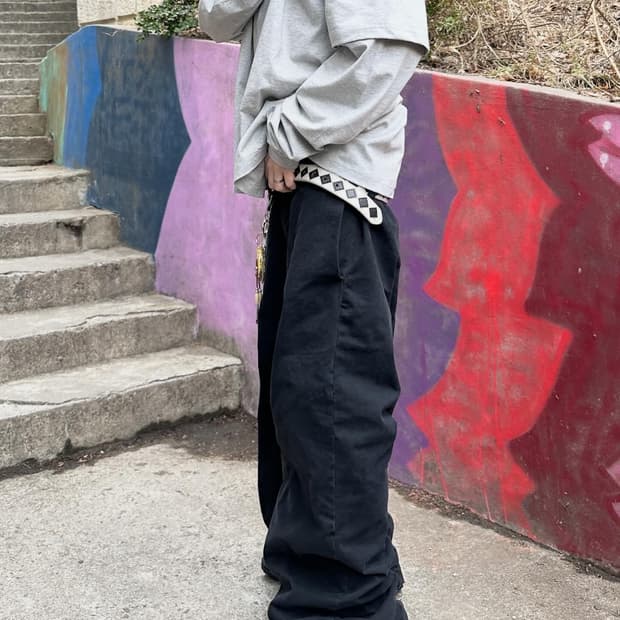 언타이틀드 아이딜 빈티지 퍼커링