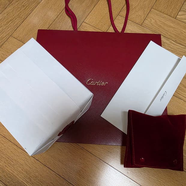 까르띠에 탱크머스트 판매합니다