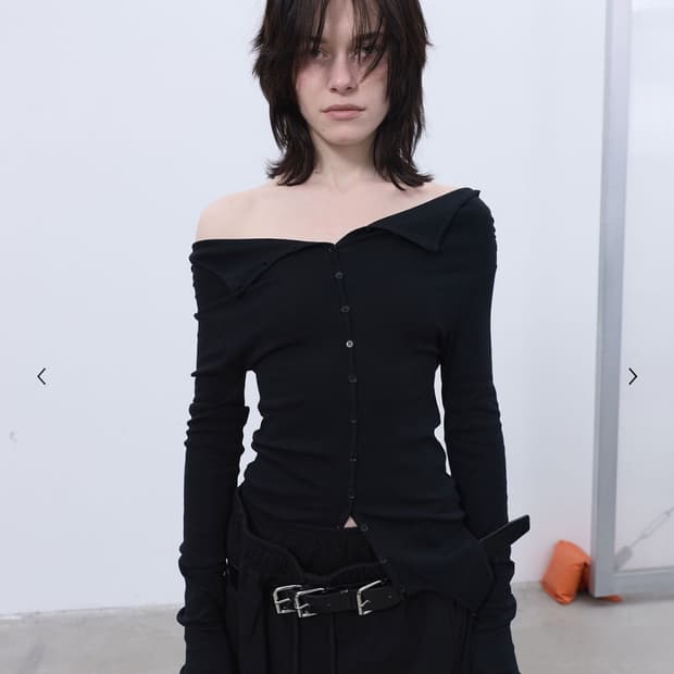 LCDC TWO-WAY BUTTON-UP TOP (BLACK)