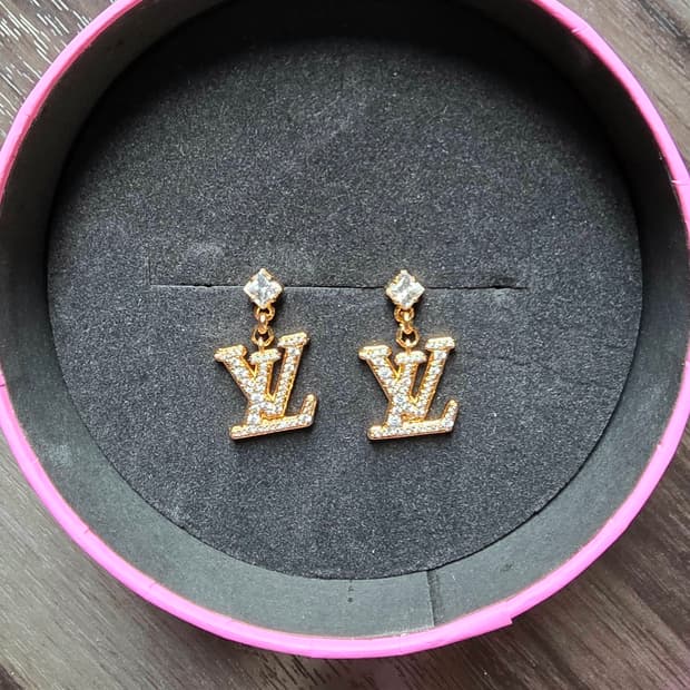 Louis Vuitton 루이비통 레이디 LV 귀걸이 M01844