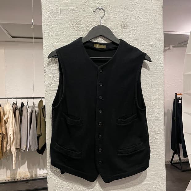 요지야마모토 버튼 디테일 베스트