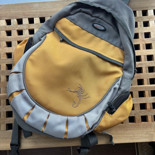 나이키 빈티지 스콜피온 백팩